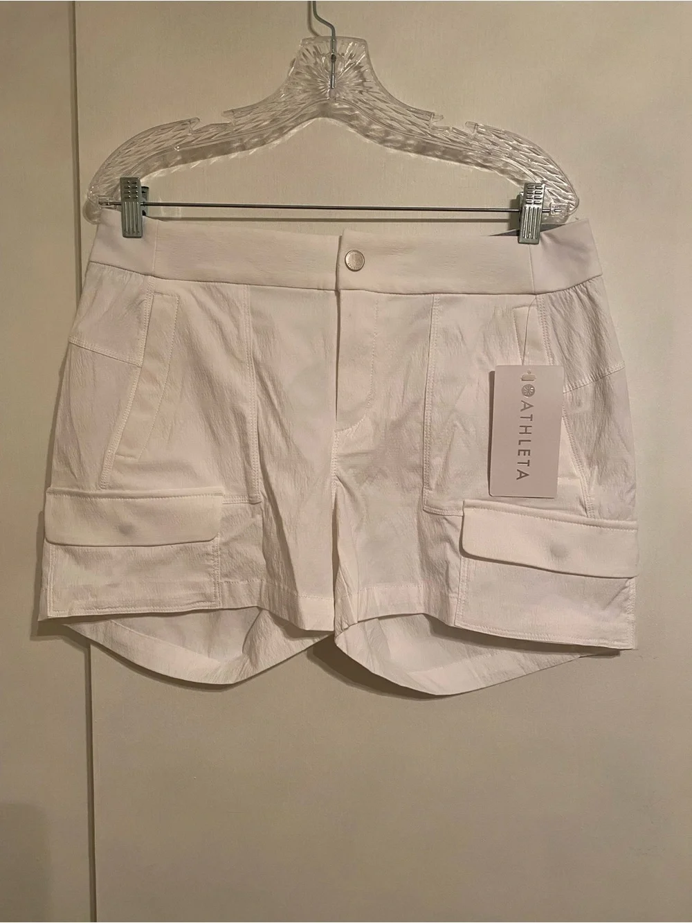 Athleta White Cargo Trekkie Shorts 2.0 with Stretch, Flap Pockets Front Zip - Picture 1 of 7